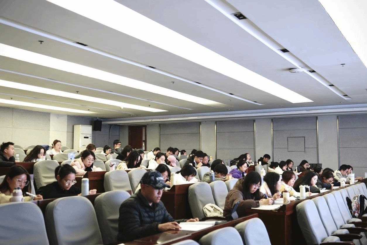 作物学科举办公职类考试赋能培训 助力毕业生高效备考